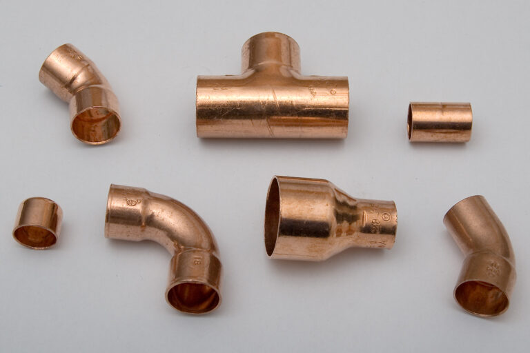 Copper plumbing fittings: elbow, tee and couplings