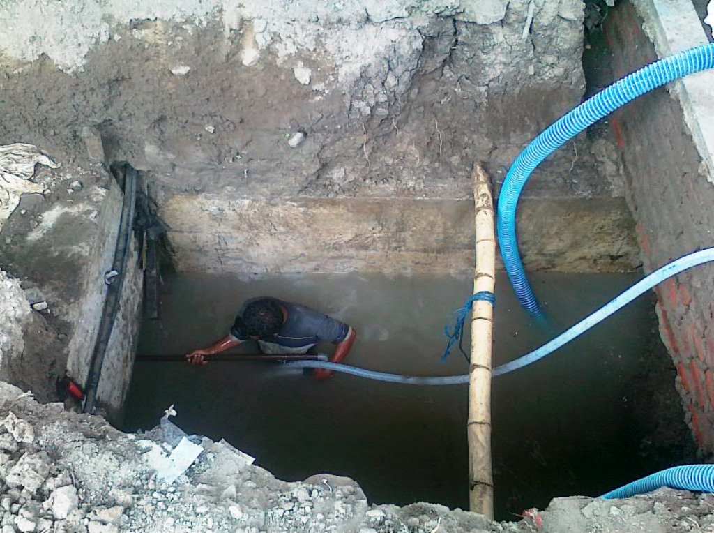 Drain and septic clearance work on site